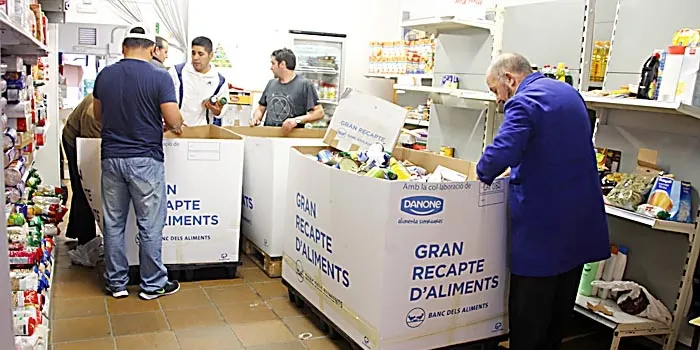 S'aconsegueixen 44 banyeres i 21.000 kg d'aliments durant el Gran Recapte