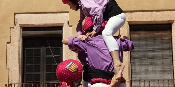 Els Castellers d’Altafulla reprenen el calendari d’actuacions amb una Diada de Primavera de “rodatge”