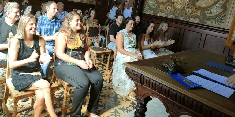 El lliurament de dots, l'acte més tradicional del primer cap de setmana de festes