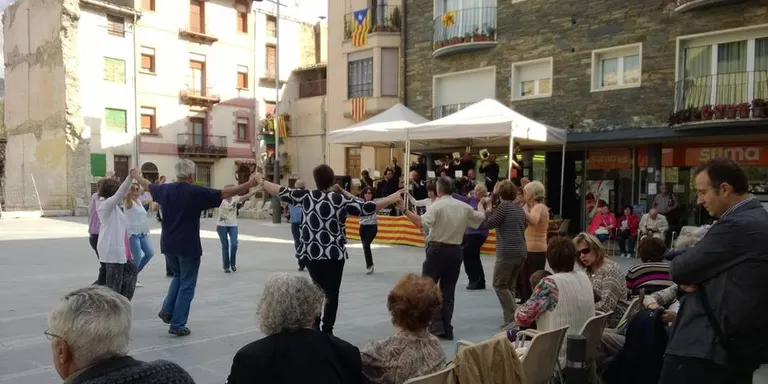 Organyà celebra la sisena Diada d'Amics de la Sardana de l'Alt Urgell