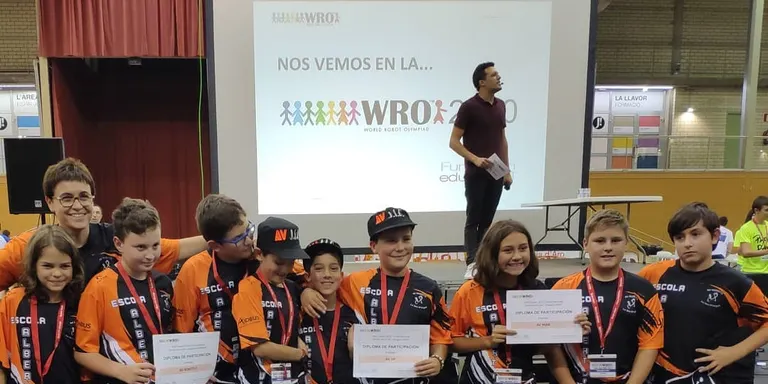 Nou èxit de l'Escola Albert Vives als campionats de robòtica
