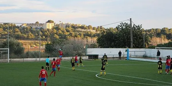 El CE Altafulla cerca davant el Calafell igualar la millor ratxa de la temporada