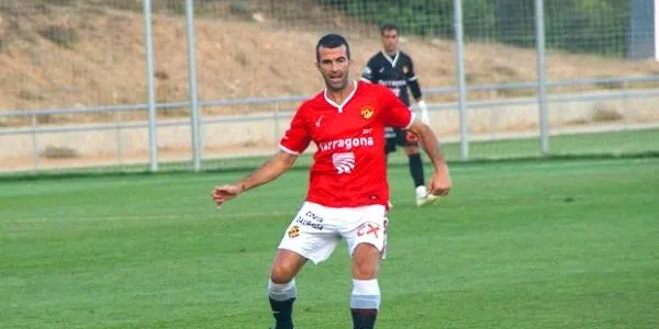 Un partit de sanció per al centrecampista del Nàstic Manolo Martínez
