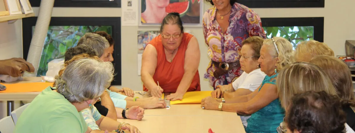 Oberta la inscripció per als cursos i tallers del programa d’activitats formatives per a la gent gran