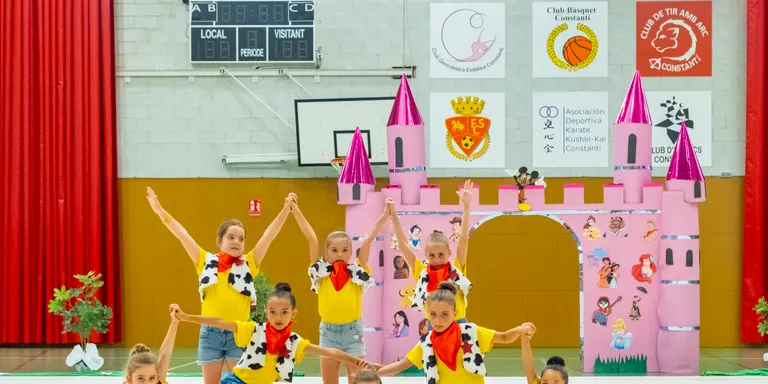 El Club Gimnàstica Estètica i Rítmica Constantí celebra el seu festival de final de temporada
