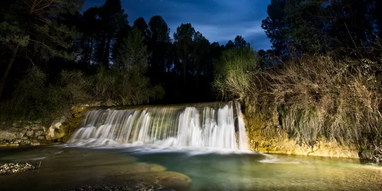 Els Mossos desallotgen més d'un centenar de persones que participaven en una macrofesta a l'Aigua d'Ora
