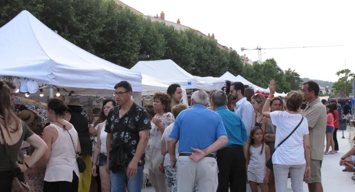 La Fira del Solstici s’ha vist perjudicada per la calor