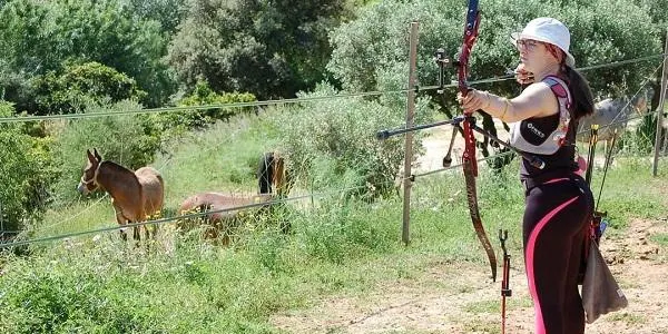 L’arquera Maria Pitarch torna als entrenaments