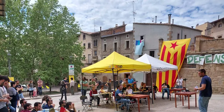 La CUP s'erigeix com a defensora d'un nou model que garanteixi la vida arrelada al territori a l'acte central de campanya a Solsona
