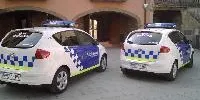 Detenen un jove de 18 anys i un menor a Torelló mentre intentaven accedir a un habitatge buit