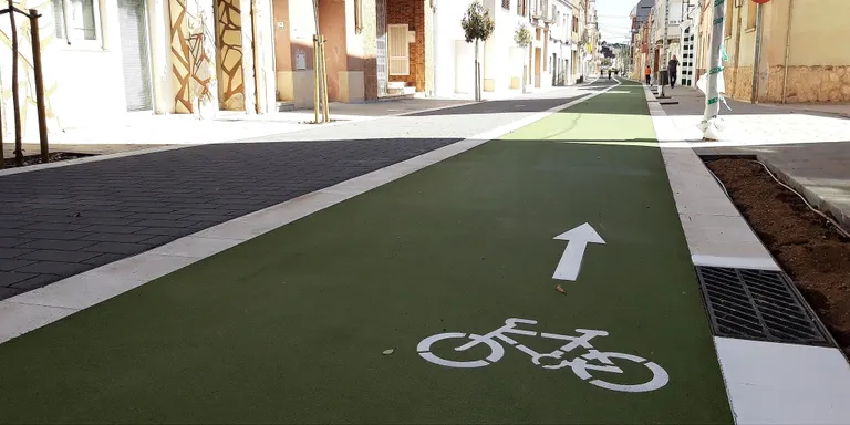 Tres detinguts per una baralla al carrer a Tortosa