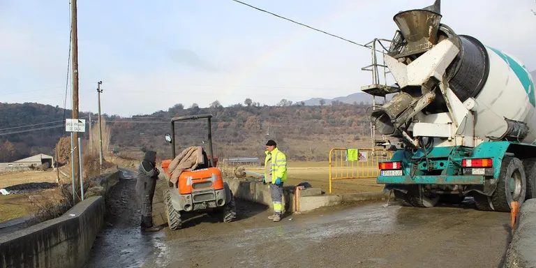 Obres d’estabilització al camí de la llau de Benabarre