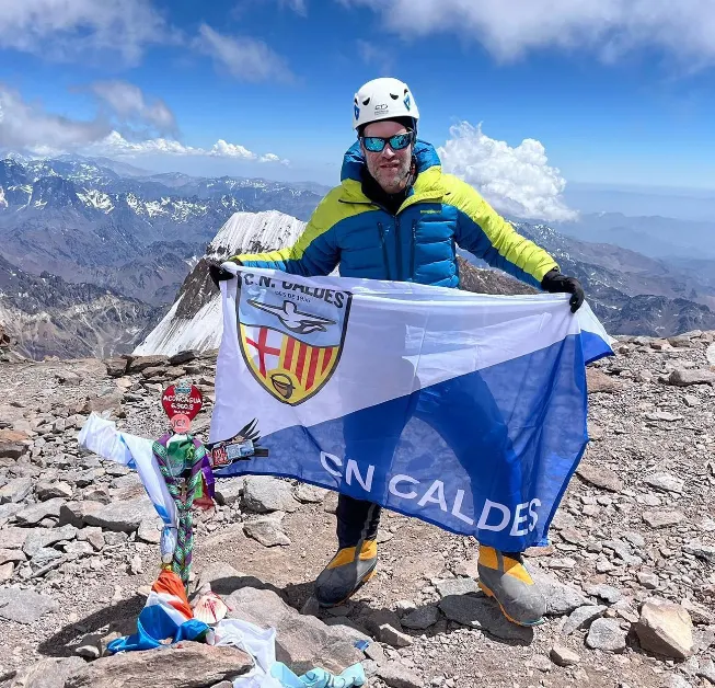 Joan Sol, triatleta del CN Caldes, corona l’Aconcagua