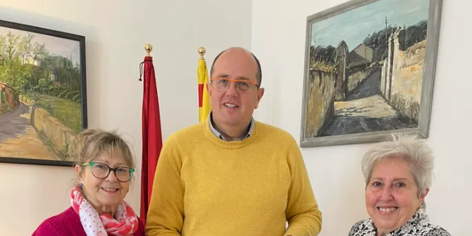 Recullen més de 2.400 signatures per demanar un autobús directe a l’Hospital Can Ruti a Badalona