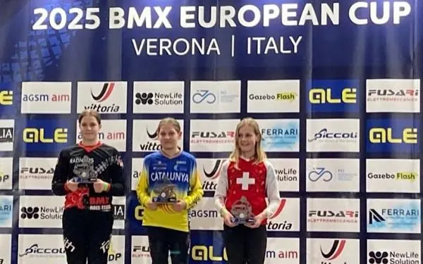 L’altafullenca Mia Ayats imposa la seva llei en el debut en la Copa d’Europa BMX a Verona
