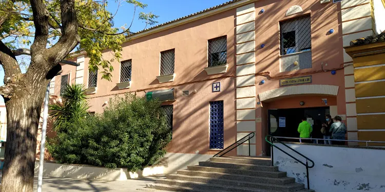 El centro de salud «Utrera Sur» pone en marcha una campaña especial de vacunación frente al neumococo