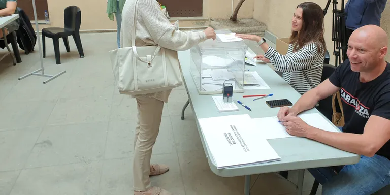 ERC demana fer confiança massivament a les forces democràtiques