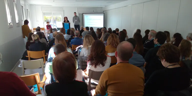 La Xarxa d'Educació 360 insta als ajuntaments a ser impulsors d'aquest nou model educatiu