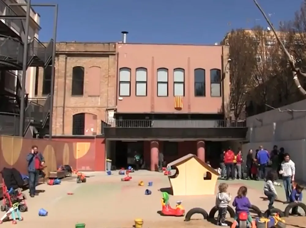 Jornada de portes obertes per pares i mares a l'escola bressol Sol Solet