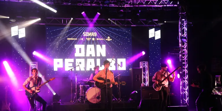 El 'porc rock' enèrgic de Dan Peralbo guanya el Sona9 2021