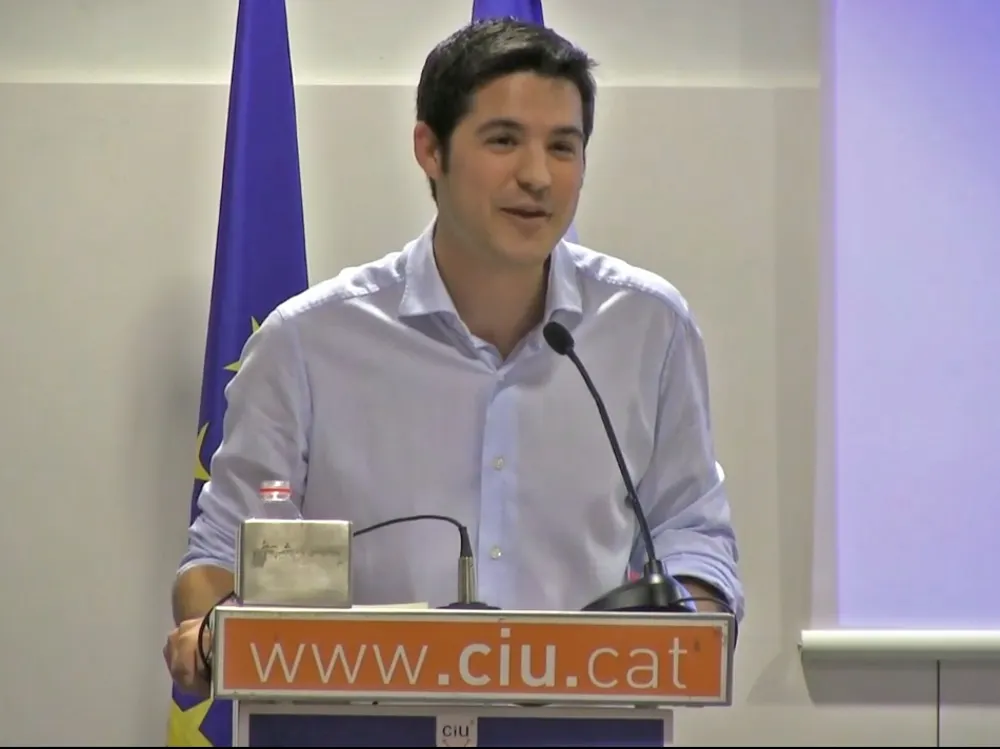 Víctor Puig (CiU) es presenta com a alcaldable "per un nou Rubí"