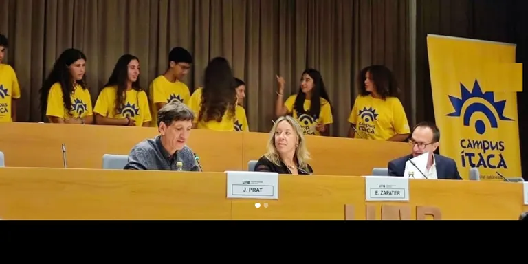 Alumnes de 3r d'ESO de l'institut Manolo Hugué participen al Campus Ítaca a la UAB