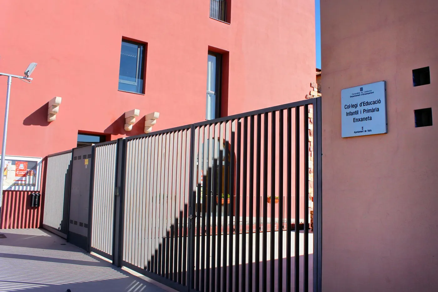 Comença el nou curs escolar a Valls amb moltes més certeses