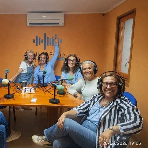 BELLVEI EN SINTONIA UN PROGRAMA D'ENTREVISTES DIVERSES