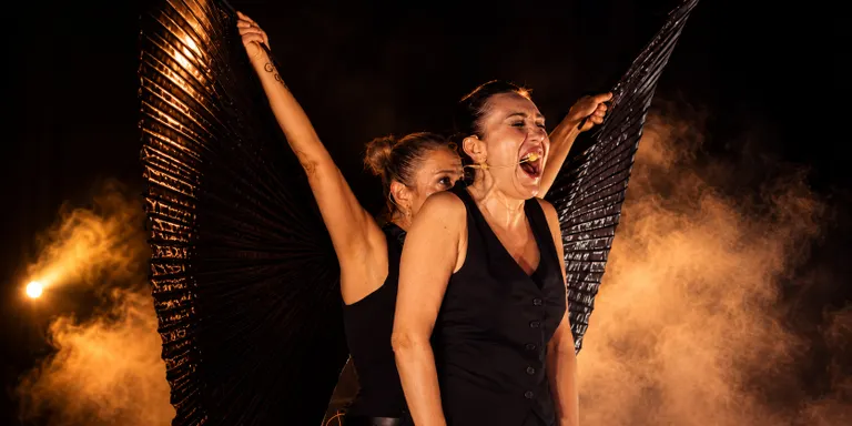 Dona i Essència Terres de l'Ebre estrena el seu primer teaser de la mà de Dizzy Studio, nascut a les aules de l'Institut de l'Ebre