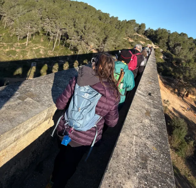 El grup de Marxa Nòrdica del Patronat d’Esports es desplaça al Pont del Diable de Tarragona
