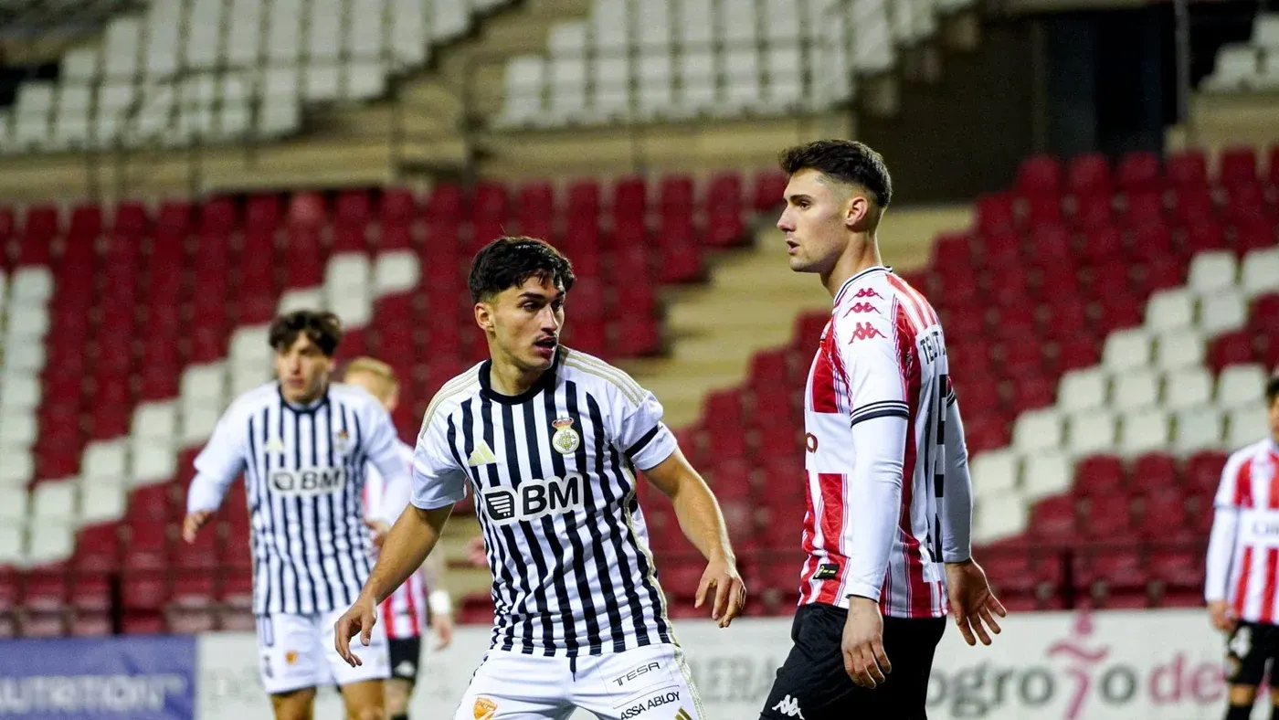 EL GUARDAMETA ROYO EVITA LA VICTORIA DEL REAL UNIÓN EN LAS GAUNAS ANTE LA SD LOGROÑES 0-0