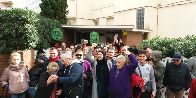 Stop Deshaucios i la PAH eviten un desnonament avui a Poblenou