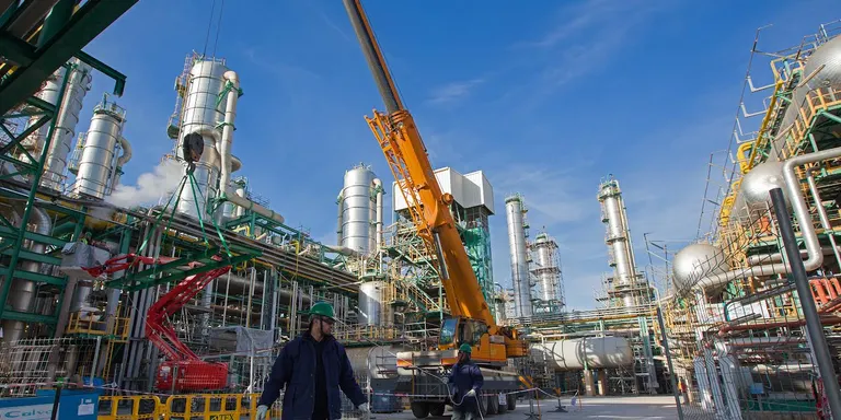 Repsol presenta una parada de 52 dies i hi destinarà 150 milions d'euros