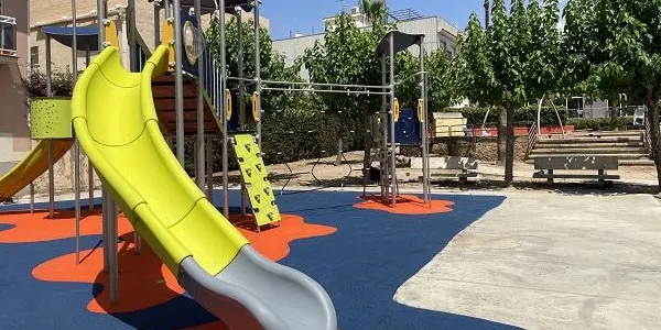 L’Ajuntament de Roda de Berà reobre el parc infantil de l’Era del Gassó