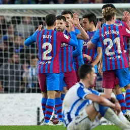 El Barça s'emporta tres punts patint contra la Real Societat