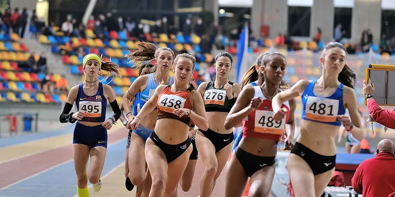 Bon paper dels atletes del Club Atletisme Cambrils al Control de febrer d’aquest cap de setmana