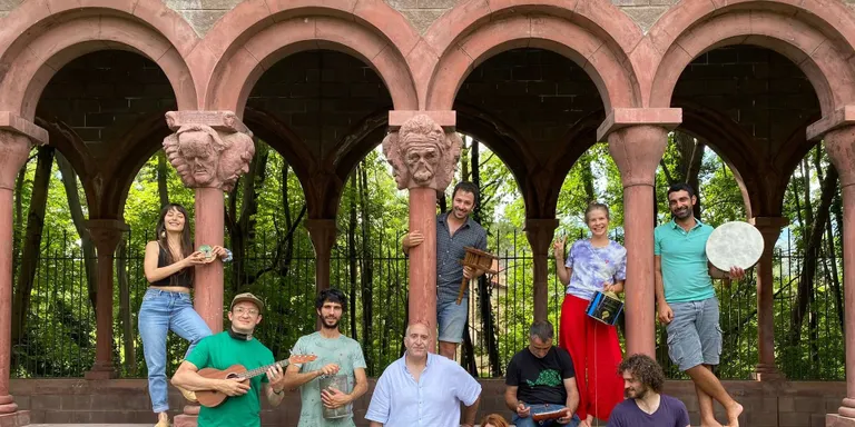 Pirineus Creatius participa en un intercanvi cultural amb Irlanda i Grècia