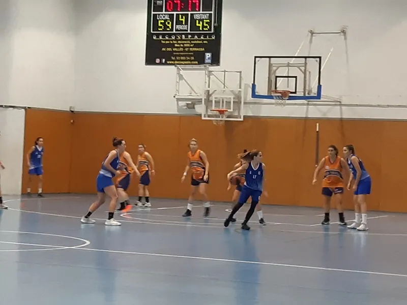 Victòria a casa del CEB femení