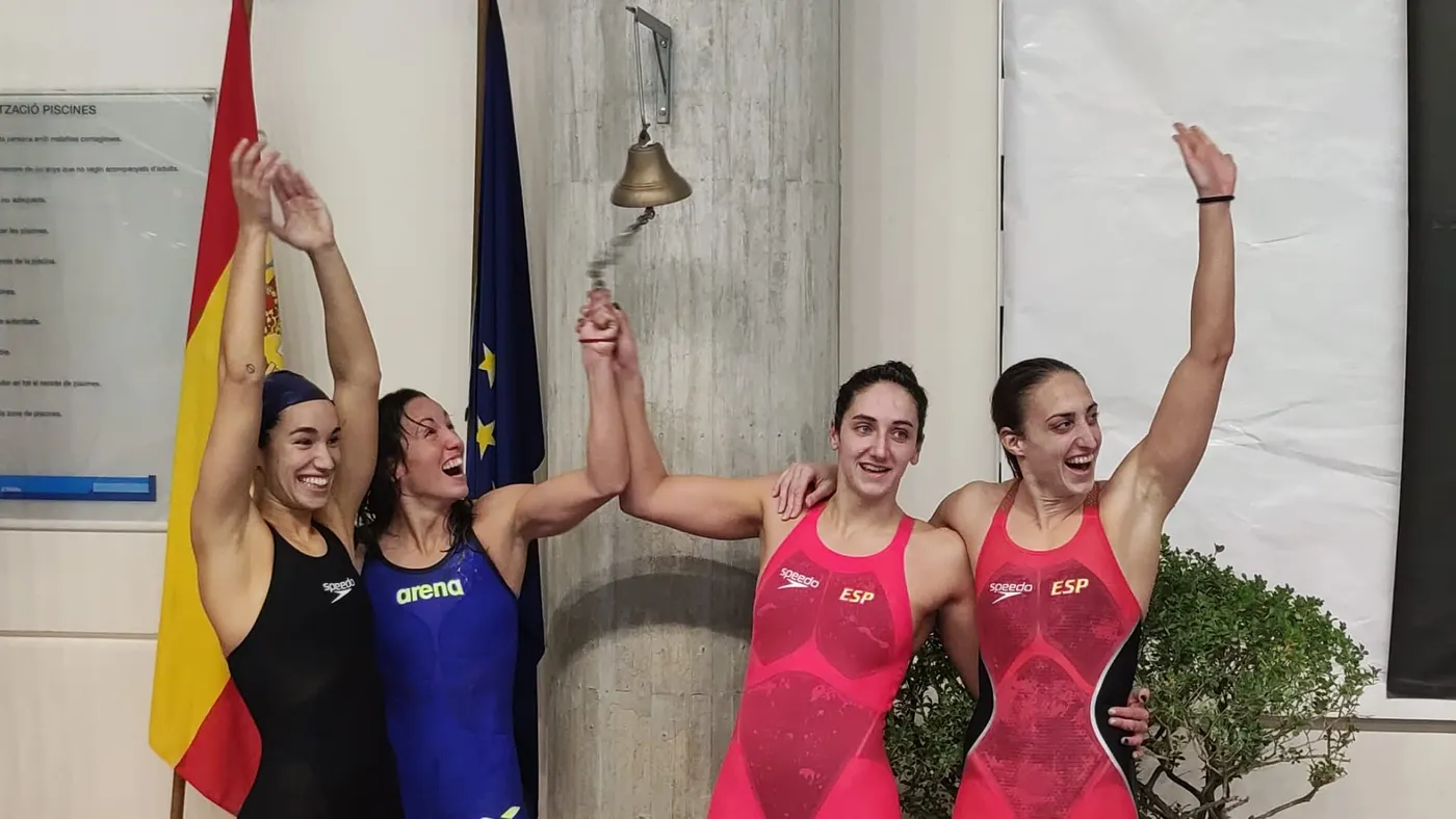 NATACIÓ: El CN Sant Andreu supera el rècord estatal al relleu 4x100
