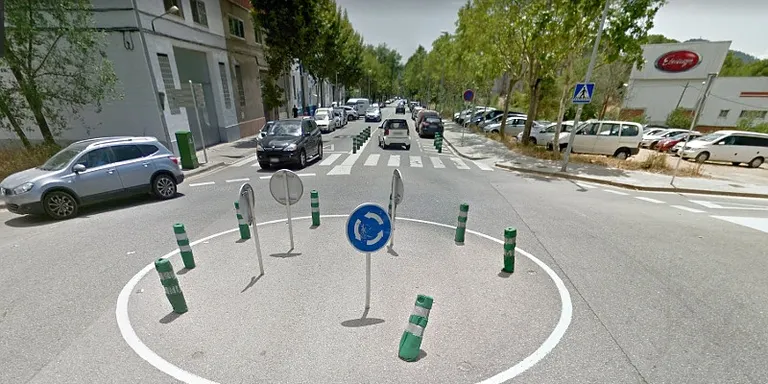 En marxa les obres per construir la rotonda entre el passeig de Les Torres i Dr. Ferran