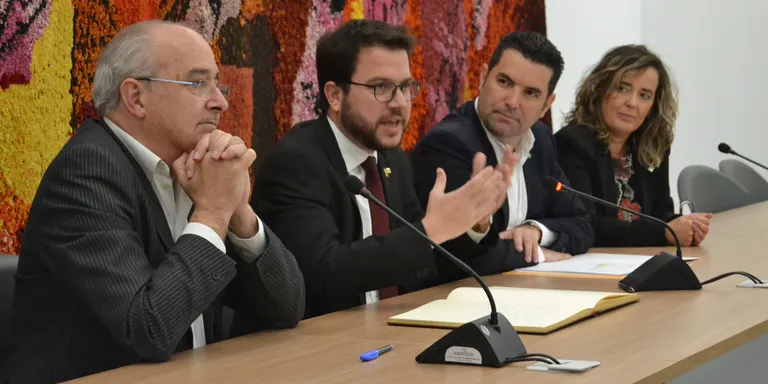 Compromís de la Generalitat per la construcció de l'Escola Poblenou
