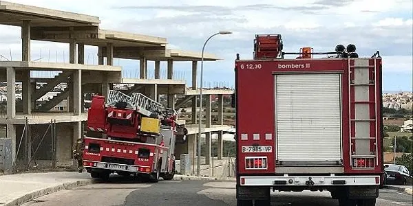 Extingit un incendi a l’interior d’un domicili de la Ronda la Creueta d’Altafulla