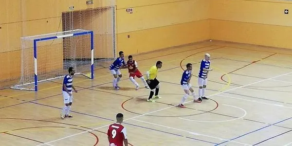 La segona part condemna el CFS Torredembarra a la pista de l’Hospitalet (6-2)