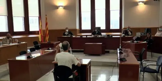 L'Audiència de Barcelona condemna un veí de Navès a un any i nou mesos de presó per desordres públics greus i resistència a l'autoritat
