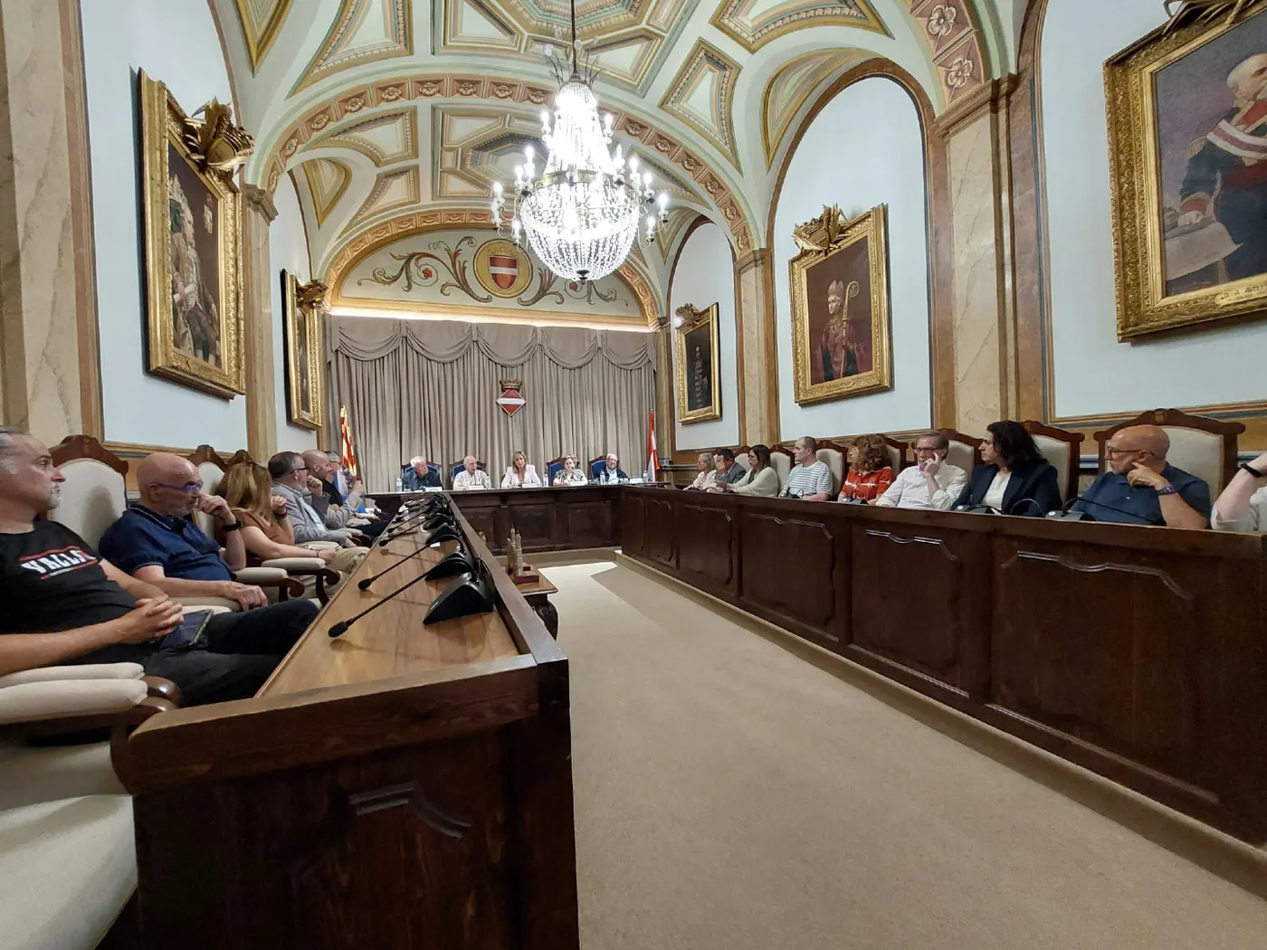 Valls homenatja el primer ajuntament democràtic de la història