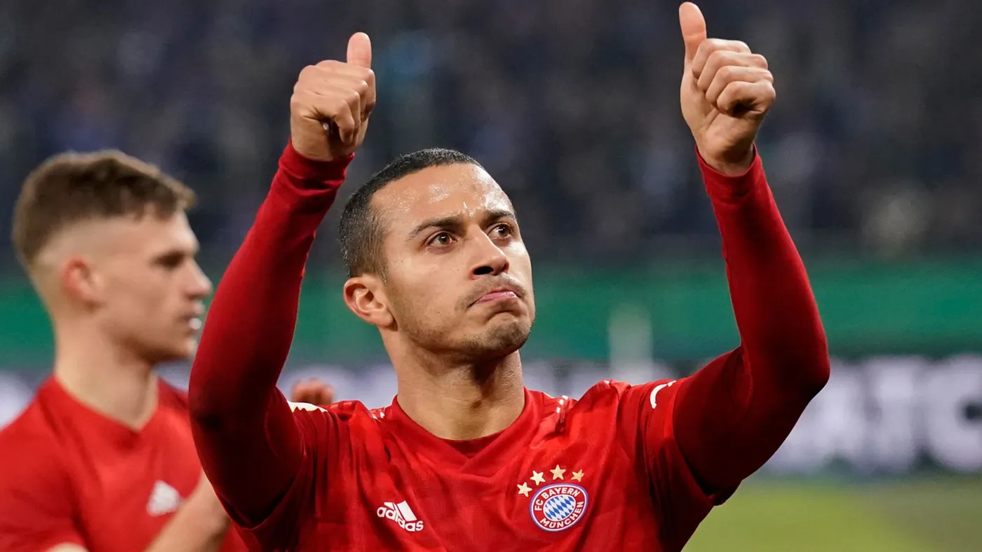 L'emotiu comiat de Thiago Alcántara del Bayern de Munic