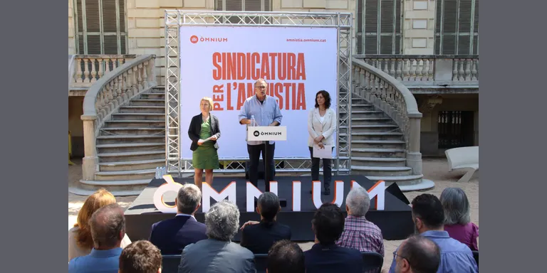 Òmnium crea una sindicatura per "fiscalitzar" l'aplicació de l'amnistia