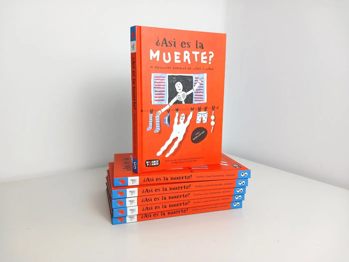 <strong>La biblioteca acull la presentació d'un llibre que respon les preguntes dels infants sobre la mort</strong>