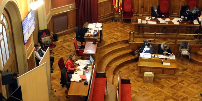 Testimonis del crim de Montcada diuen que l’acusat va fer gestos de victòria quan va tallar els genitals a la víctima