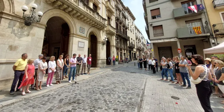 Valls commemora el Dia Internacional de l’Orgull LGTBIQ+